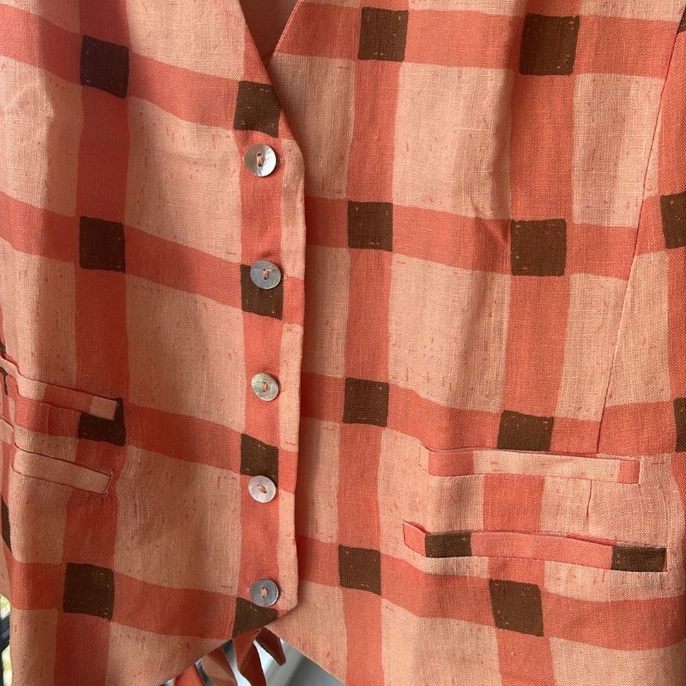 VRG Girl Plaid Vest - Picture 4 of 4